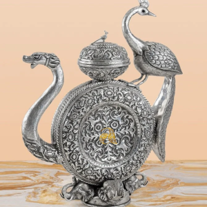 Peacock Flat Silver Pot